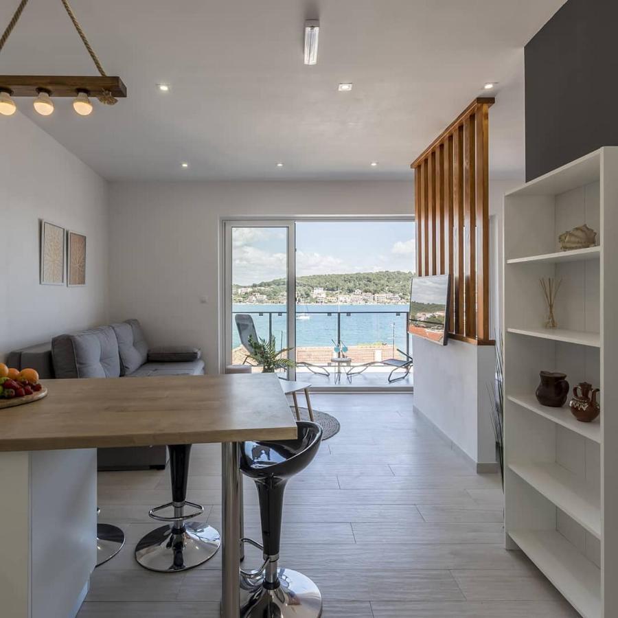 Luxury Apartments Skalinada Near Beaches, Tisno - Dalmatia Eksteriør bilde