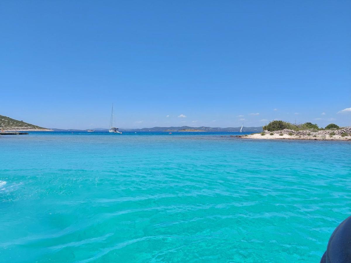 Luxury Apartments Skalinada Near Beaches, Tisno - Dalmatia Eksteriør bilde